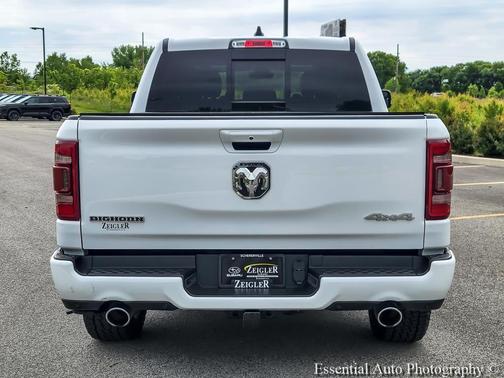 Bright White Clearcoat 2022 RAM 1500 Big Horn