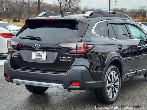 2024 Subaru Outback Touring XT