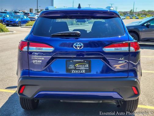 2025 Toyota Corolla Cross LE