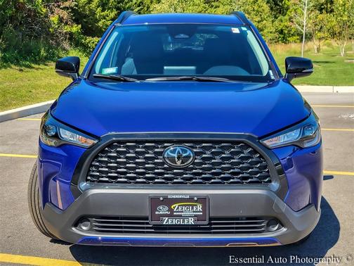 2025 Toyota Corolla Cross LE