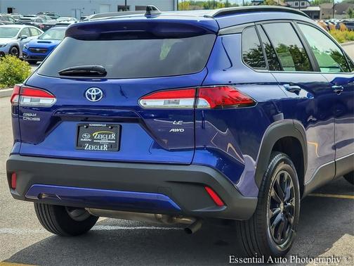 2025 Toyota Corolla Cross LE