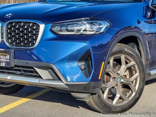 2023 BMW X4 xDrive30i