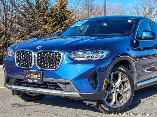 2023 BMW X4 xDrive30i