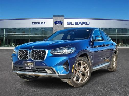 2023 BMW X4 xDrive30i