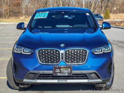 2023 BMW X4 xDrive30i