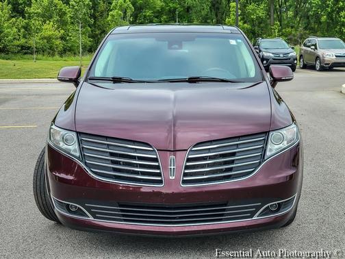 Burgundy 2018 Lincoln MKT Reserve