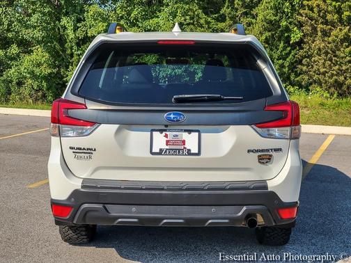Crystal White Pearl 2022 Subaru Forester Wilderness