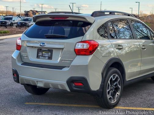 Desert Khaki 2017 Subaru Crosstrek 2.0i Premium