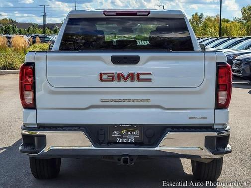 2024 GMC Sierra 1500 SLE