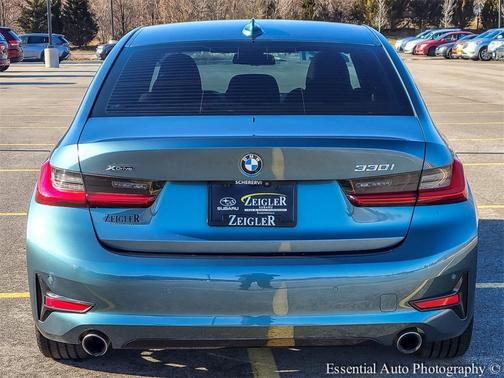 2021 BMW 330 i xDrive