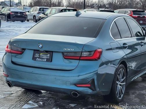 2021 BMW 330 i xDrive