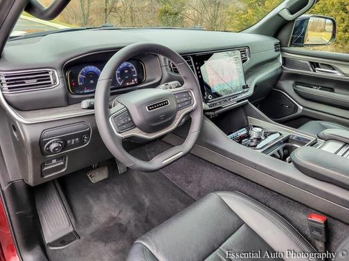 2024 Jeep Wagoneer Series II