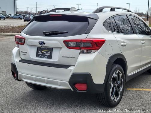 Crystal White Pearl 2021 Subaru Crosstrek Limited