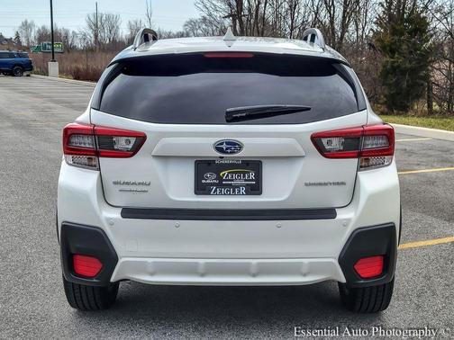 Crystal White Pearl 2021 Subaru Crosstrek Limited