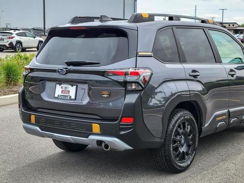 Magnetite Gray Metallic 2026 Subaru Forester Wilderness