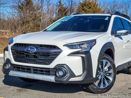 2023 Subaru Outback Touring XT