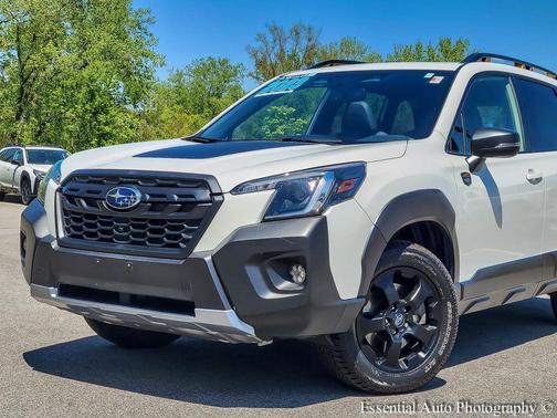 Crystal White Pearl 2023 Subaru Forester Wilderness