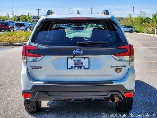 Crystal White Pearl 2023 Subaru Forester Wilderness