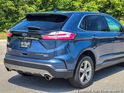 Blue Metallic 2019 Ford Edge Titanium