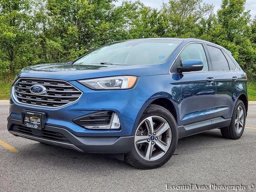 Blue Metallic 2019 Ford Edge Titanium