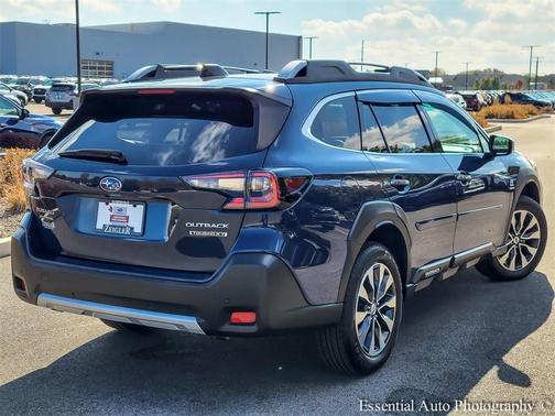 2024 Subaru Outback Touring XT