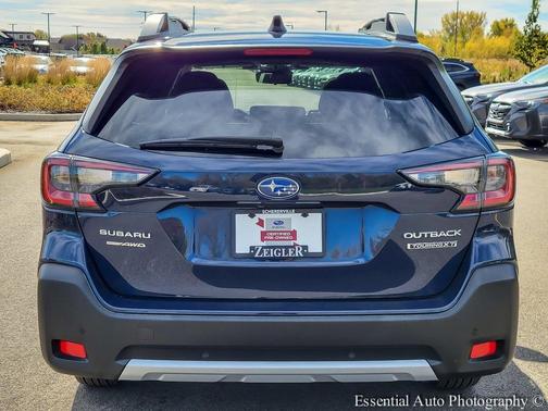 2024 Subaru Outback Touring XT