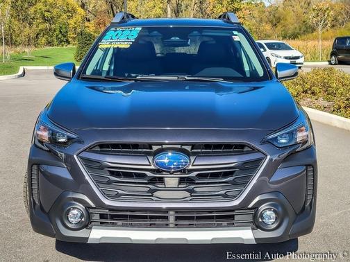 2025 Subaru Outback Touring XT