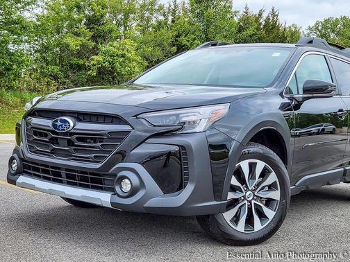 Crystal Black Silica 2023 Subaru Outback Limited