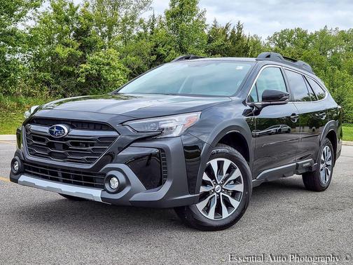 Crystal Black Silica 2023 Subaru Outback Limited