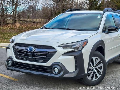 Crystal White Pearl 2023 Subaru Outback Premium