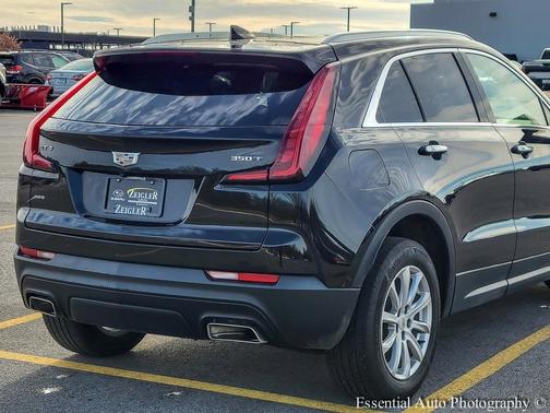 2023 Cadillac XT4 Luxury