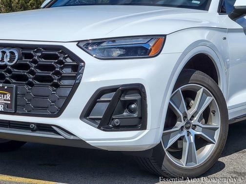 2025 Audi Q5 45 S line quattro Premium