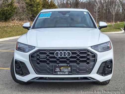 Arkona White 2025 Audi Q5 45 S line quattro Premium