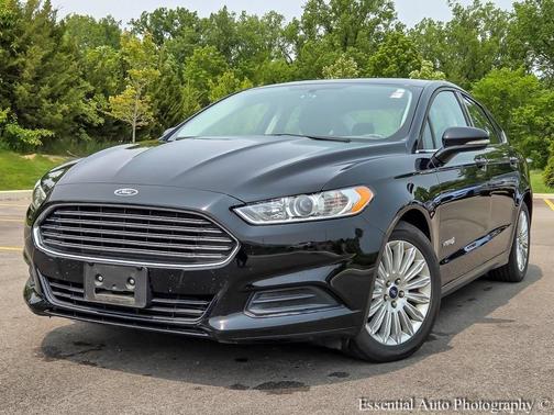 2016 Ford Fusion Hybrid SE