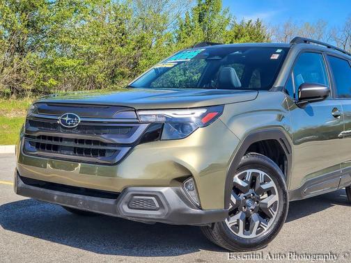 Autumn Green Metallic 2025 Subaru Forester Premium