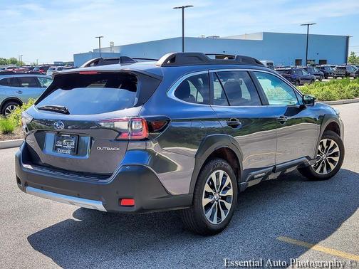 Magnetite Gray Metallic 2025 Subaru Outback Limited