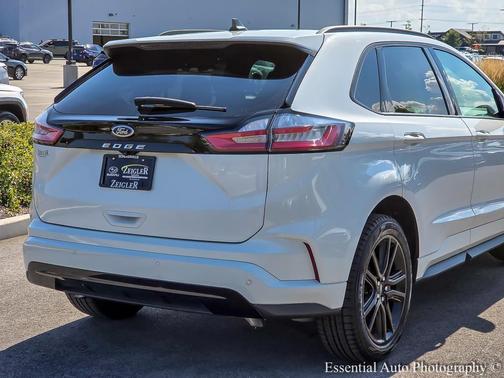 2023 Ford Edge ST Line