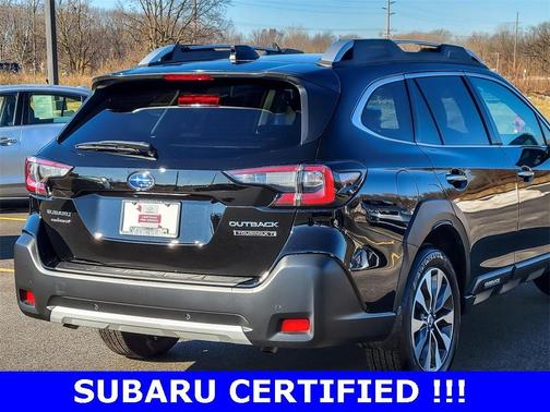 2025 Subaru Outback Touring XT