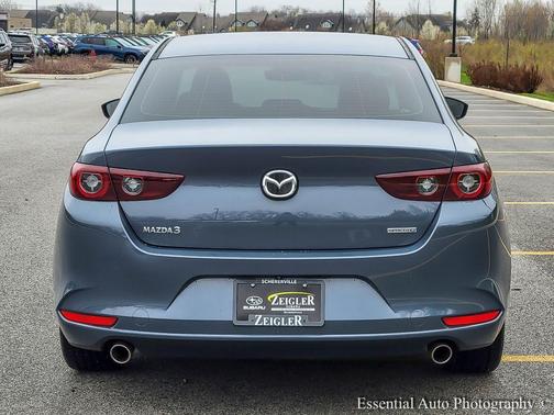 2022 Mazda Mazda3 Carbon Edition