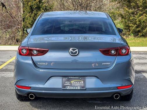 Polymetal Gray Metallic 2022 Mazda Mazda3 Carbon Edition