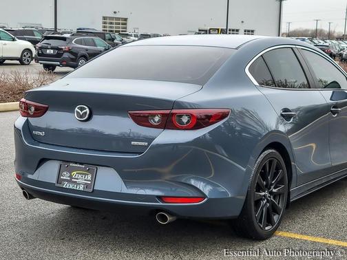 Polymetal Gray Metallic 2022 Mazda Mazda3 Carbon Edition