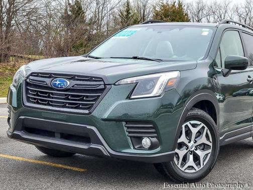 Cascade Green Silica 2023 Subaru Forester Premium