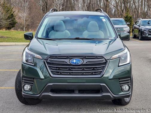 Cascade Green Silica 2023 Subaru Forester Premium
