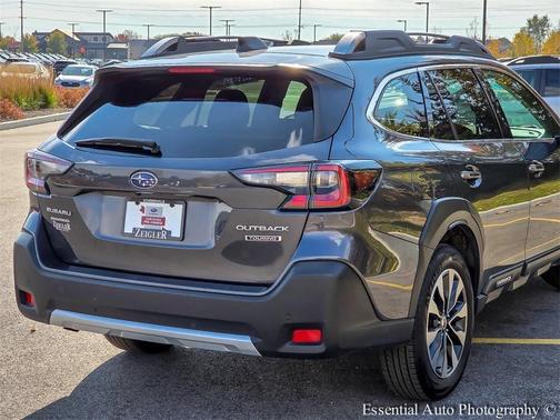 2023 Subaru Outback Touring