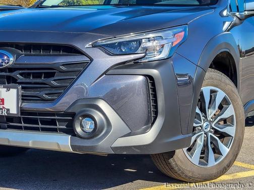 2023 Subaru Outback Touring