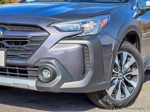 2023 Subaru Outback Touring