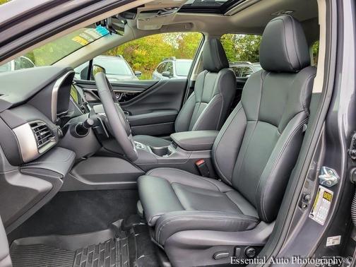 2025 Subaru Outback Touring XT