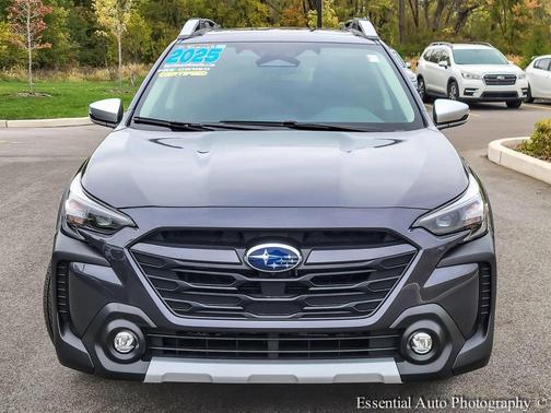 2025 Subaru Outback Touring XT