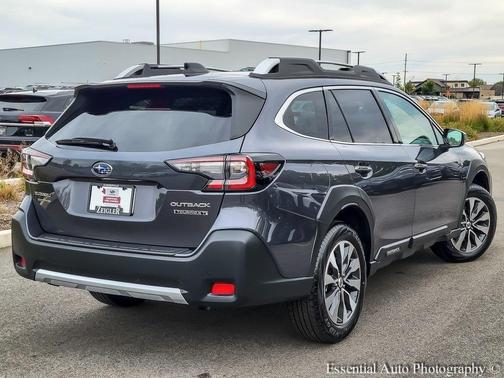 2025 Subaru Outback Touring XT