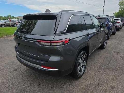 2023 Jeep Grand Cherokee 4xe Base